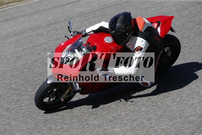 /06 08.04.2026 Cornu Master School ADR/Gruppe blau/76